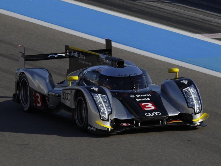  Audi R18 TDI 2011 года  (фото 58 из 77)